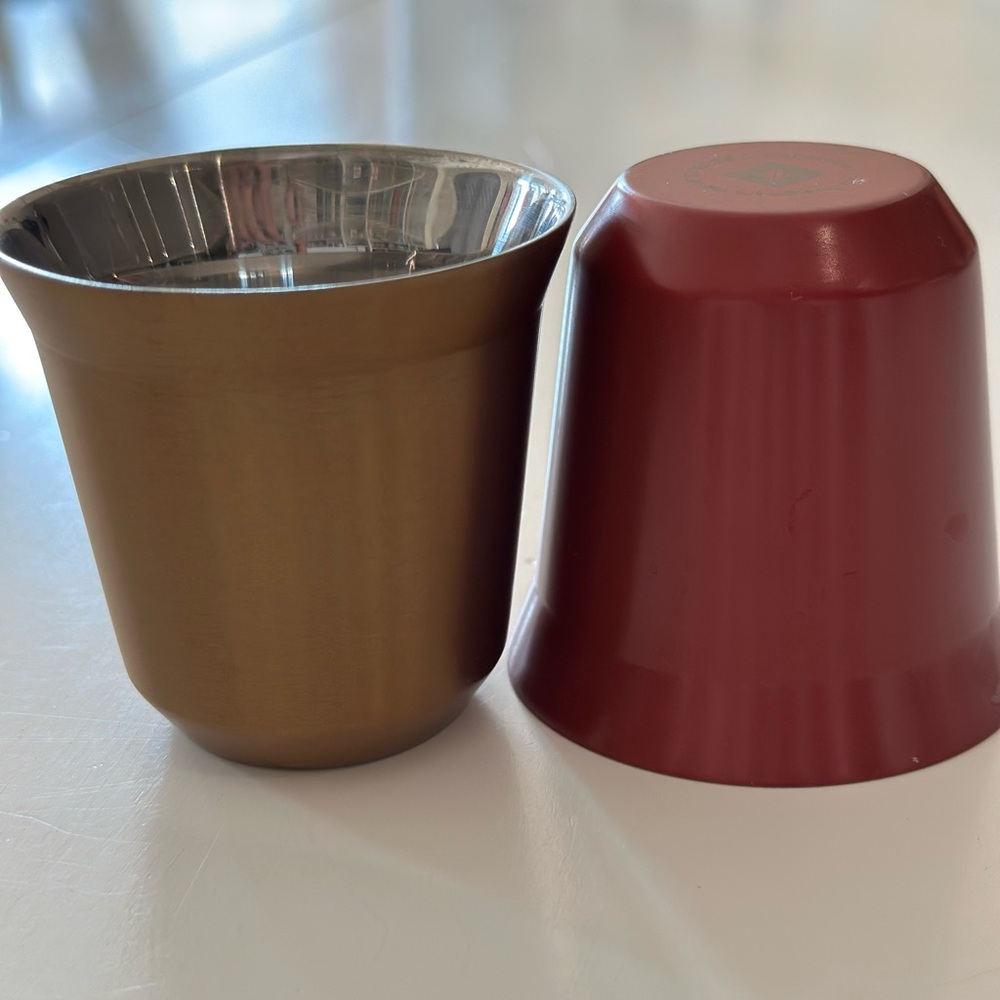 Nespresso Gold and Red Coffee Capsules cup mugs